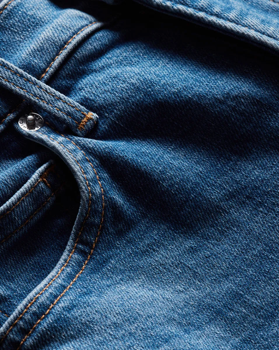 Beverly Skinny-Flare Jean in Sedona River>Veronica Beard