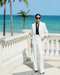 Edia Pant in><noscript><img width=