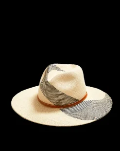 Geranium Hat>Veronica Beard