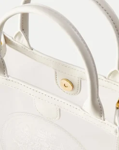 Small Shopper in><noscript><img width=